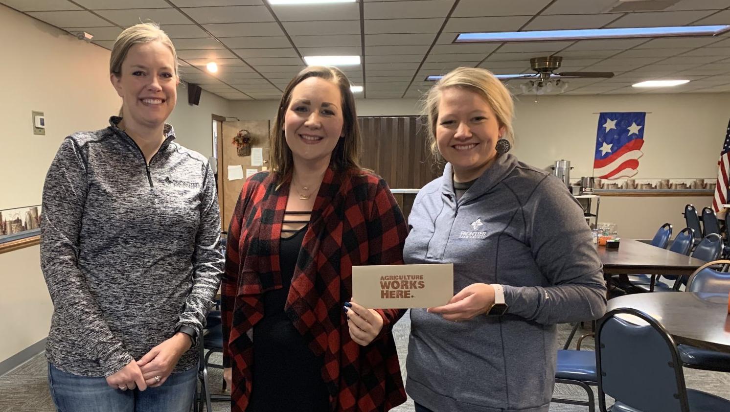 Agency on Aging receives a grant from Frontier Farm Credit
